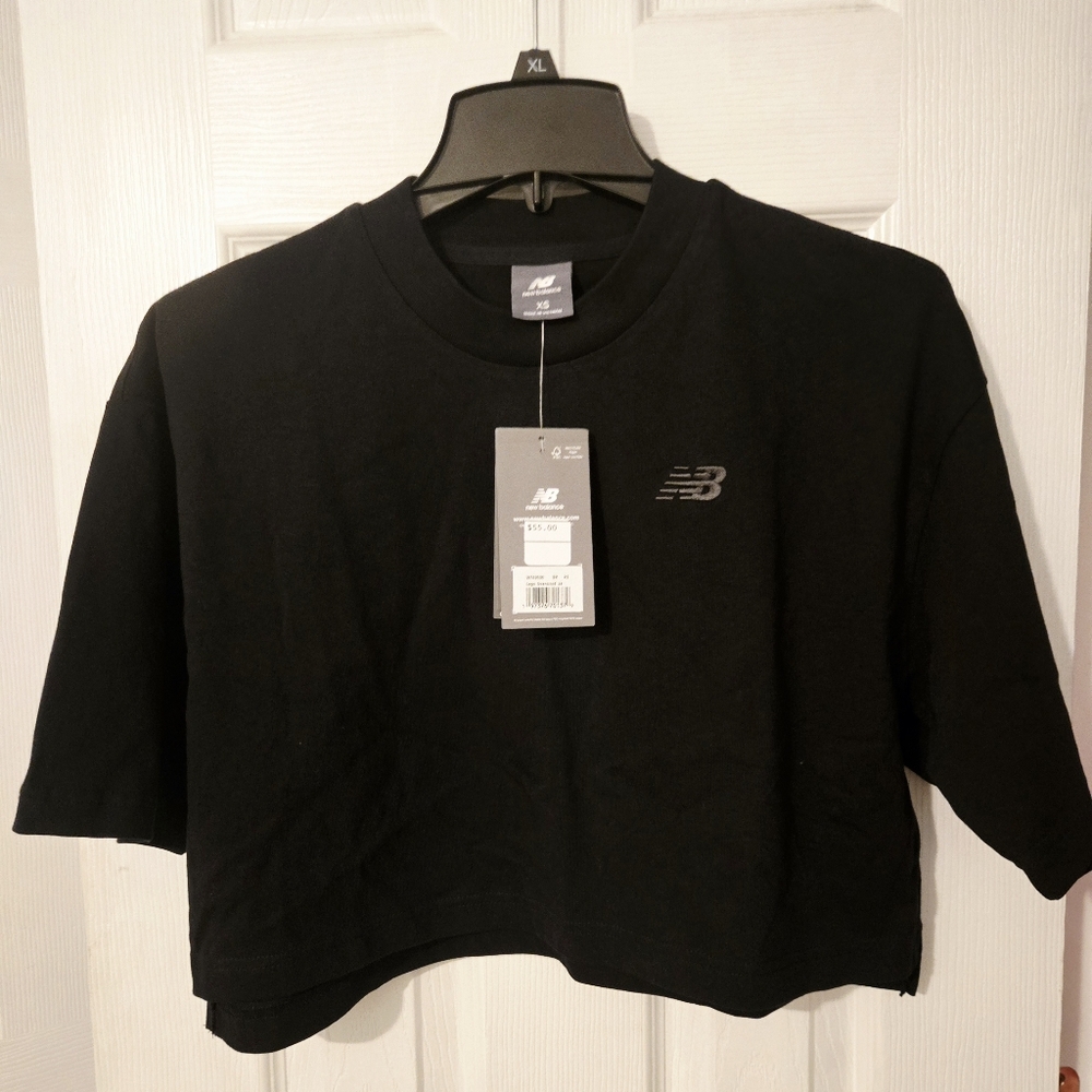 New Balance Women's Classic Black Crop Top Size XS